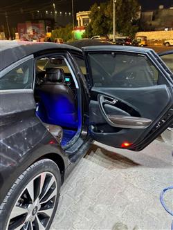 هيونداي أزيرا